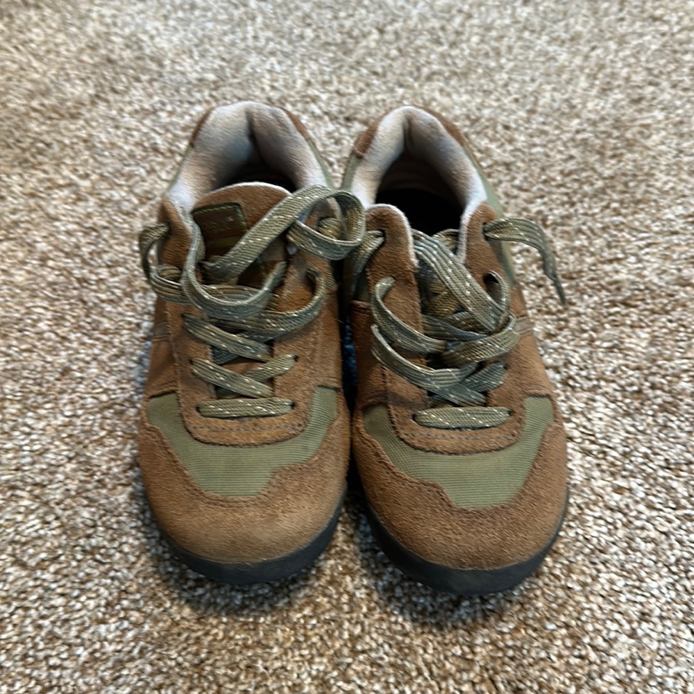 Little Kid’s Merrell Hiking Shoes size 13